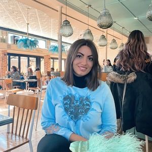 Meet your Posher, Elettra
